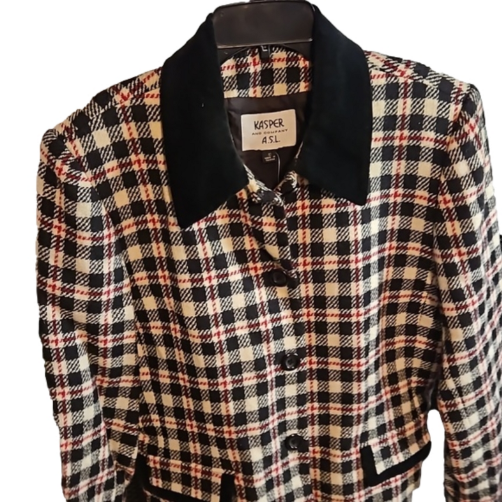 Women size 10 Kasper blazer.